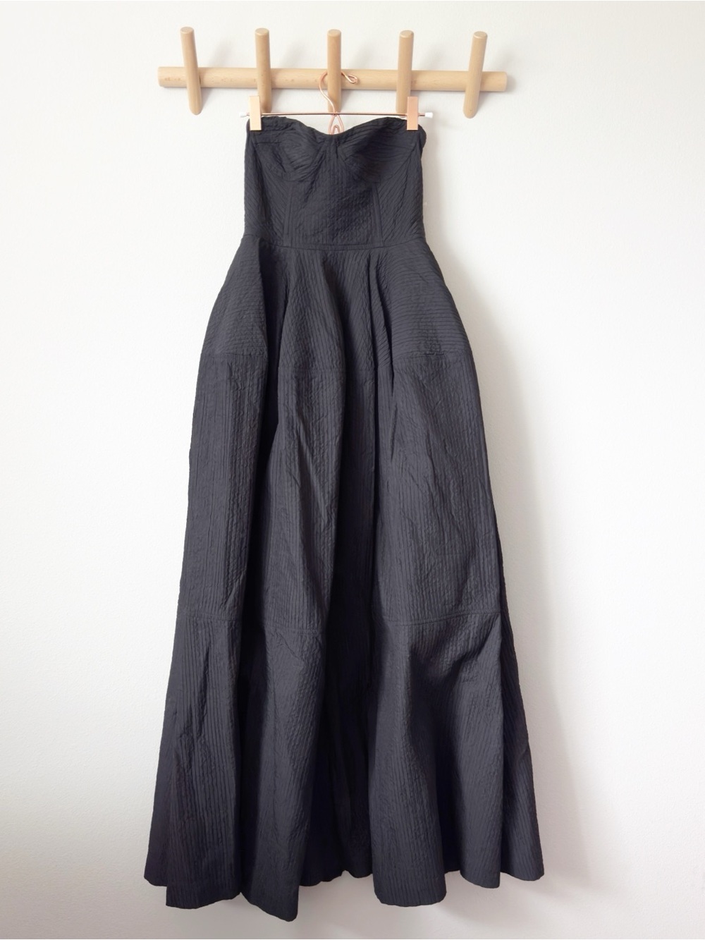 Elegant Strapless Black Formal Dress